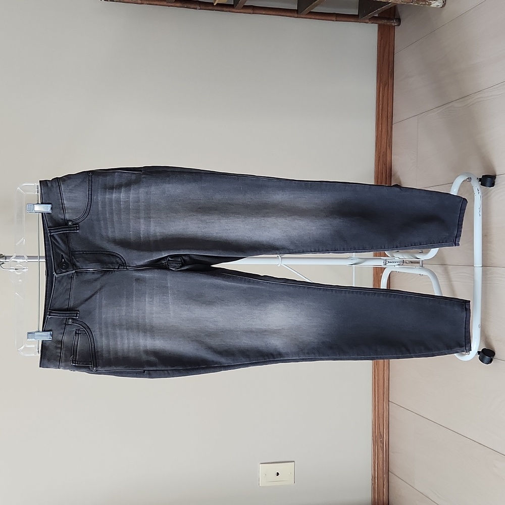Women's jeans